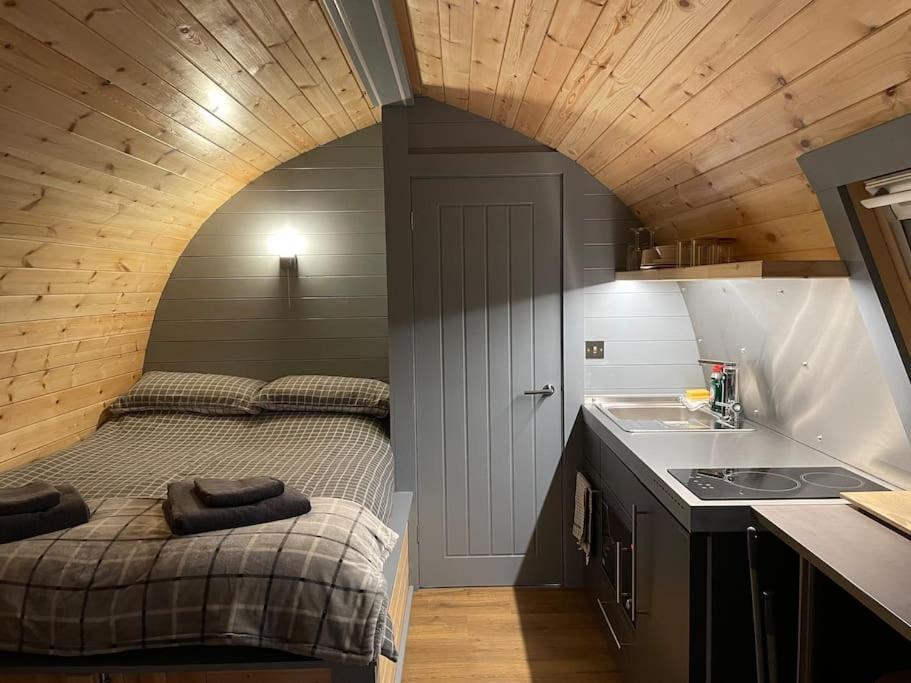 Апартаменти Bonny Wee Snug - Pod In Спін-Бридж Екстер'єр фото